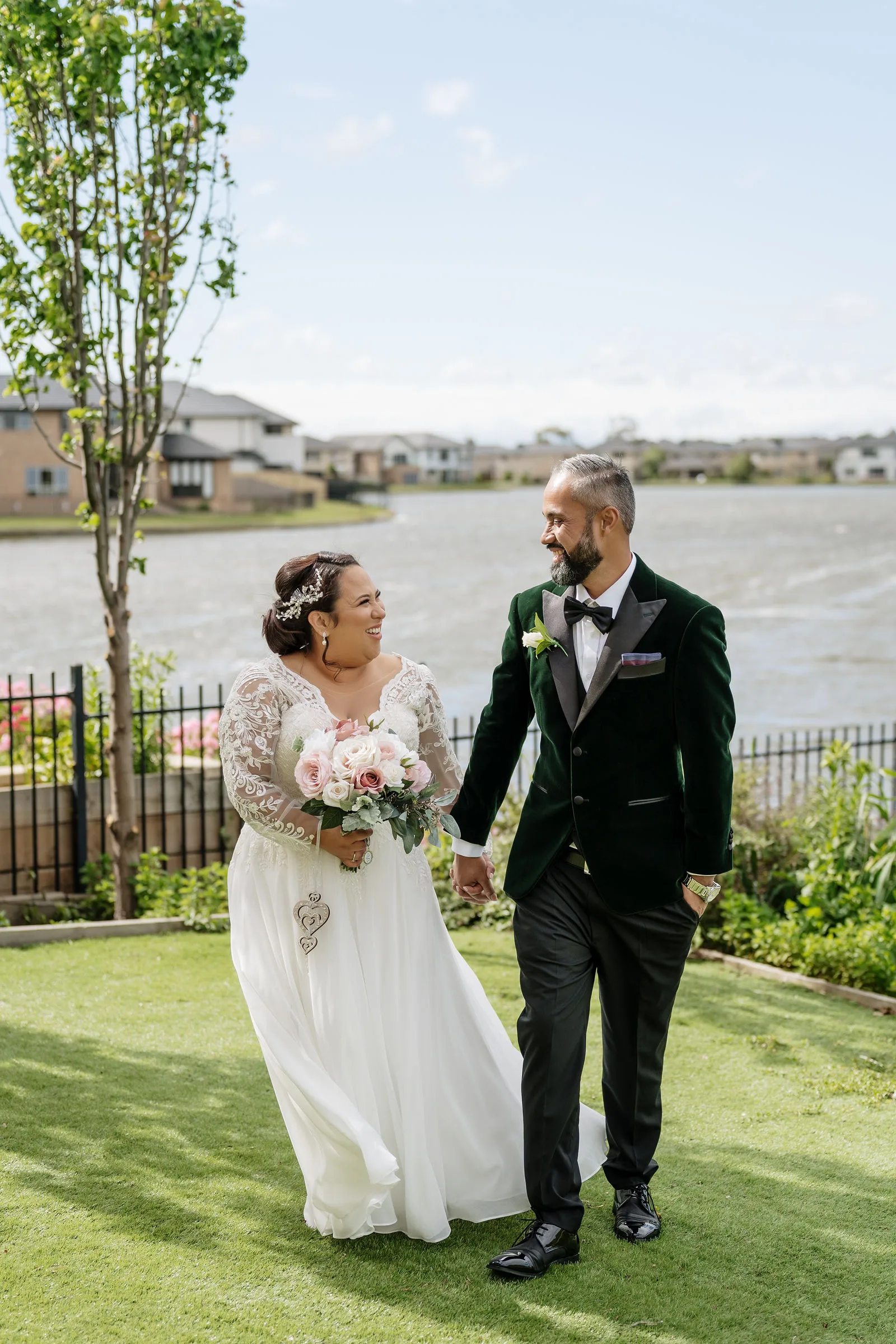 Couple portrait at St Kilda Botanical Gardens