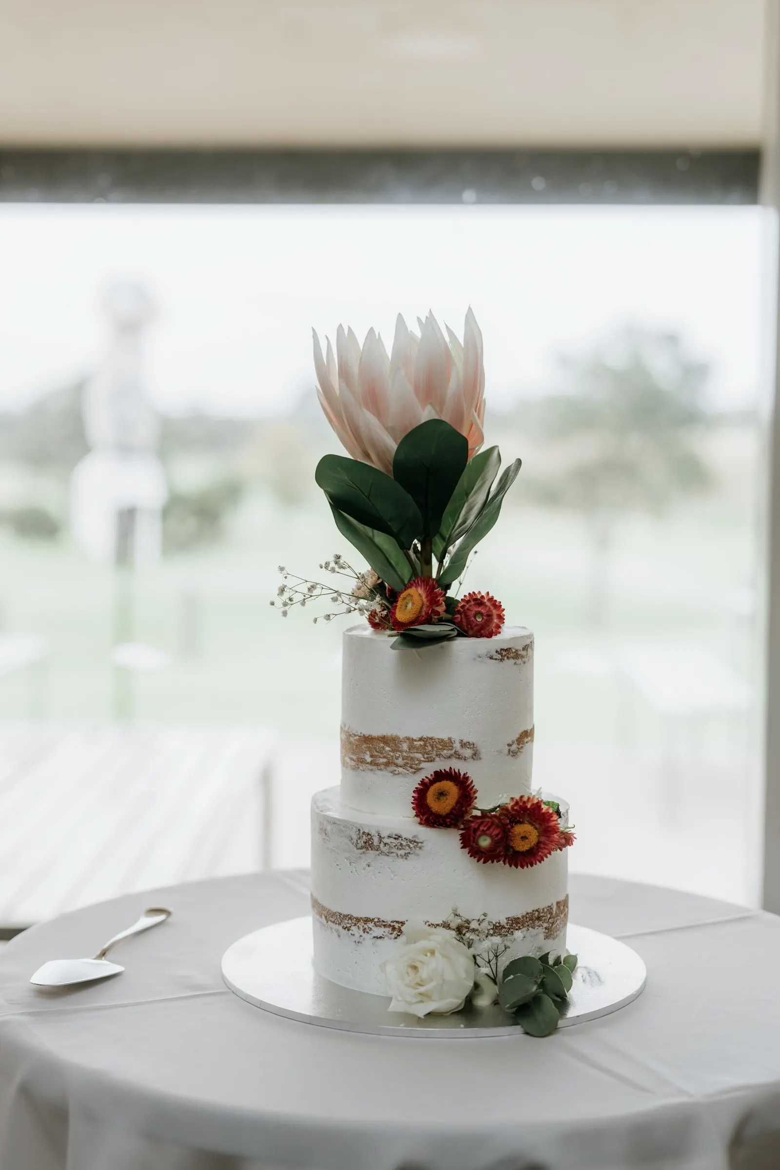 Jordy and Nic's wedding ceremony at The Views Werribee